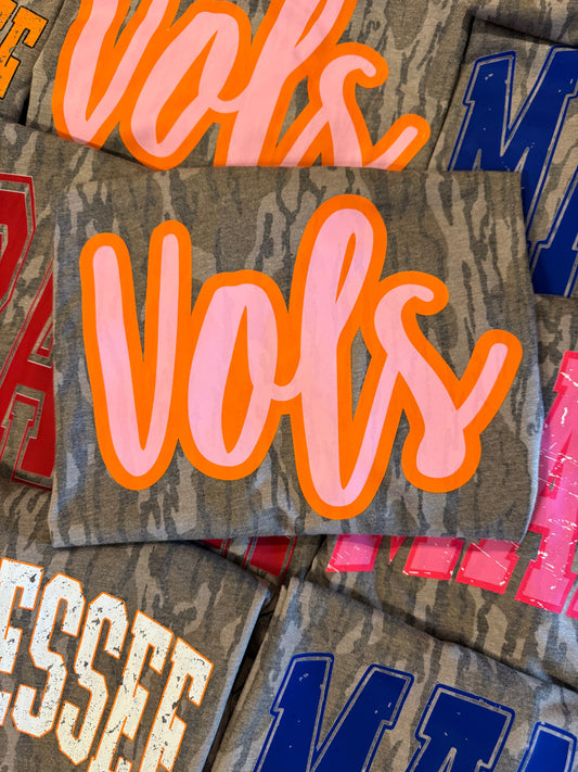 Cursive Vols Bottomland Camo